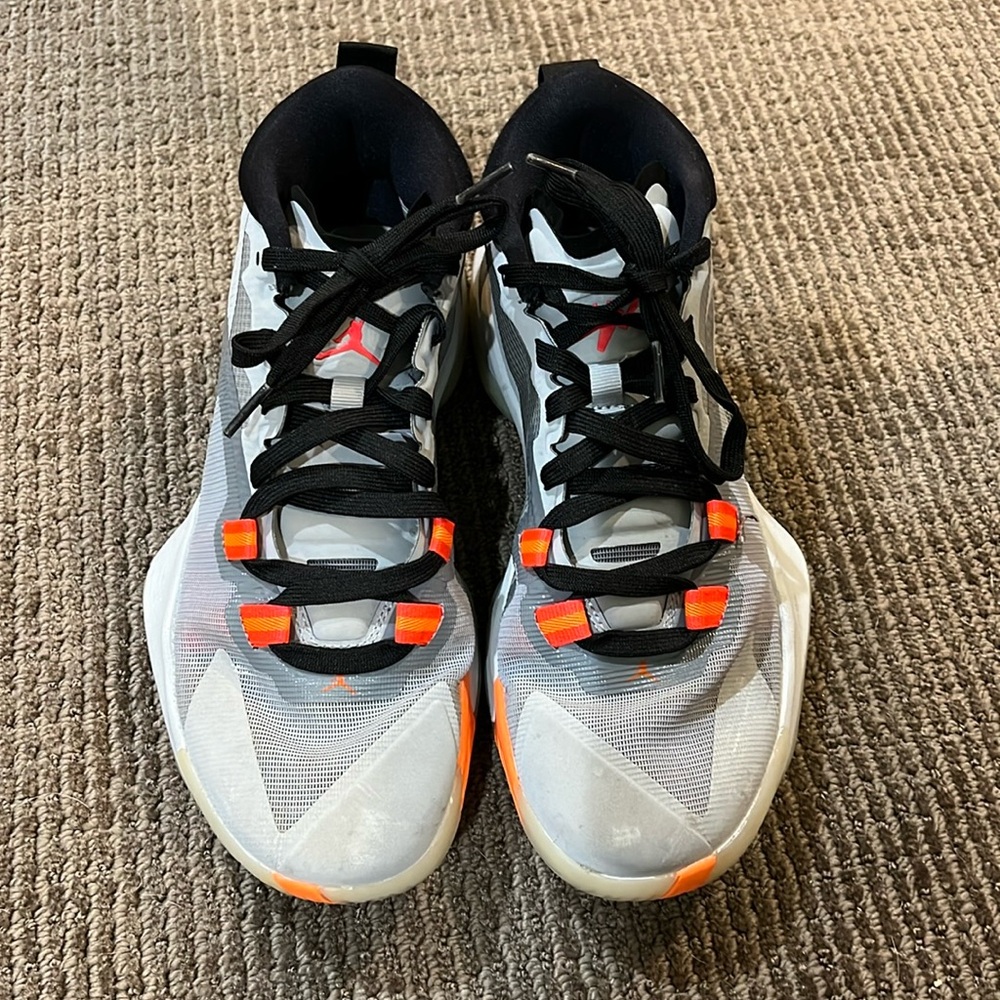 Nike Jordan Boys Basketball Shoes size 7.5